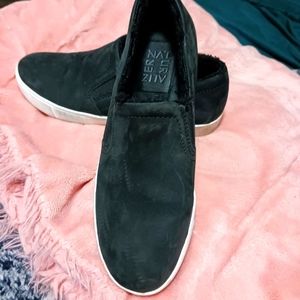 Naturalizer slip-op black suede women's sneakers